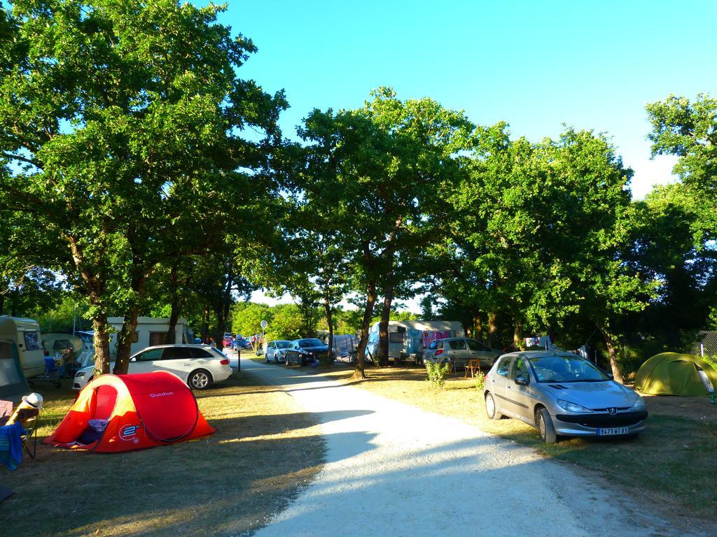Camping La Maurie Foulerot Exterior foto